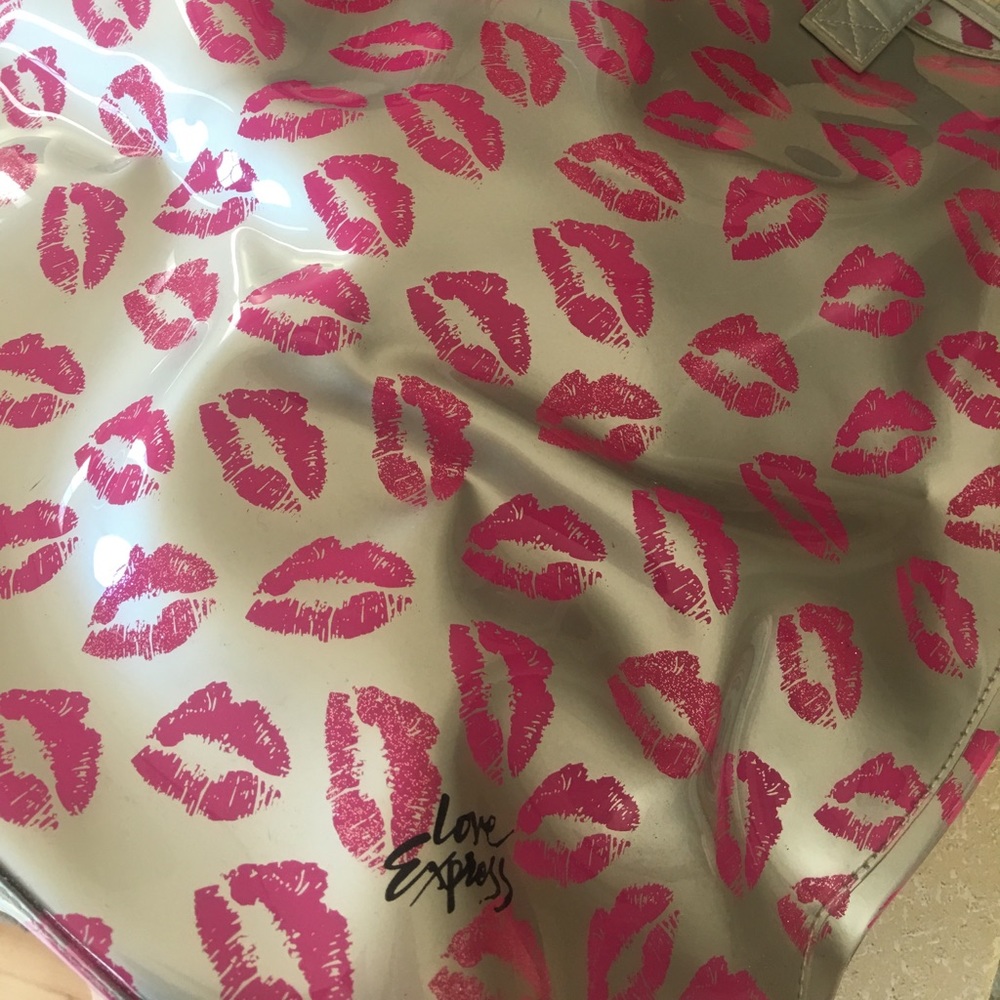 Express tote